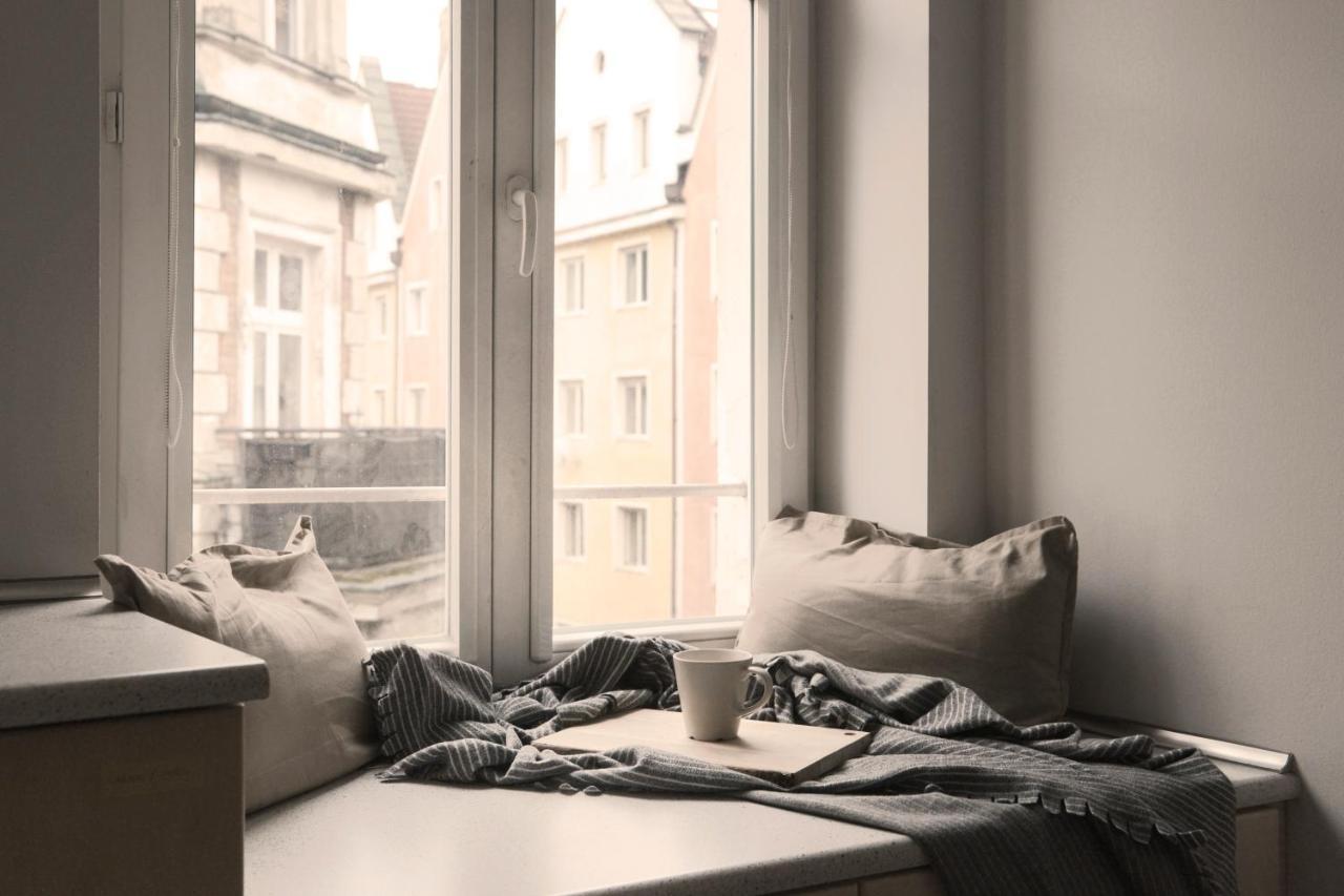 By The River And City Center - Comfortable Rooms Wroclaw Exterior photo